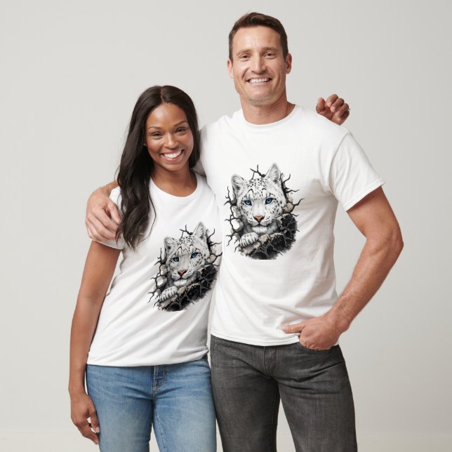 Blue Eyes Snow Leopard  T-Shirt (Unisex)