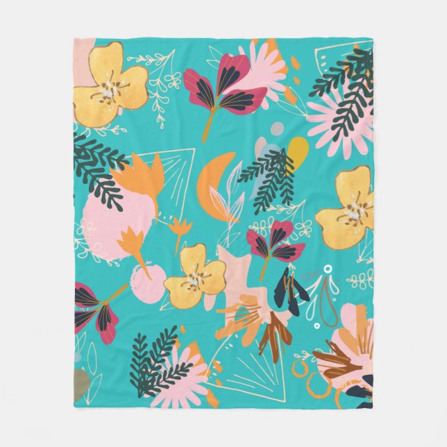 Blue flower patterns fleece blanket (Front)