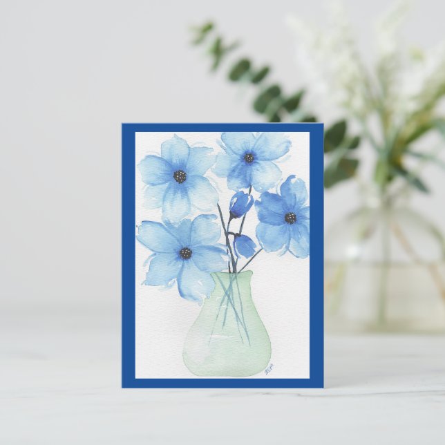 Blue flowers in a vase Note Cards (Standing Front)