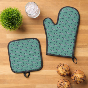 Blue Folk Art Trout/Salmon Oven Mitt & Pot Holder Set