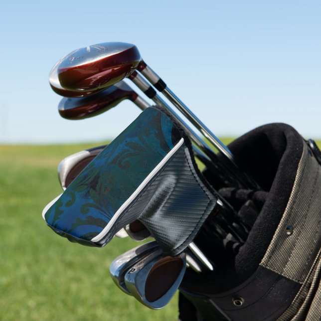 blue golf head cover (In Situ)