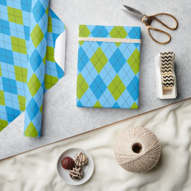 Blue & Green Argyle Golf Wrapping Paper (Crafts)