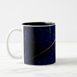 Blue leaf mug