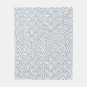 Blue mandala waves pattern on white background fleece blanket