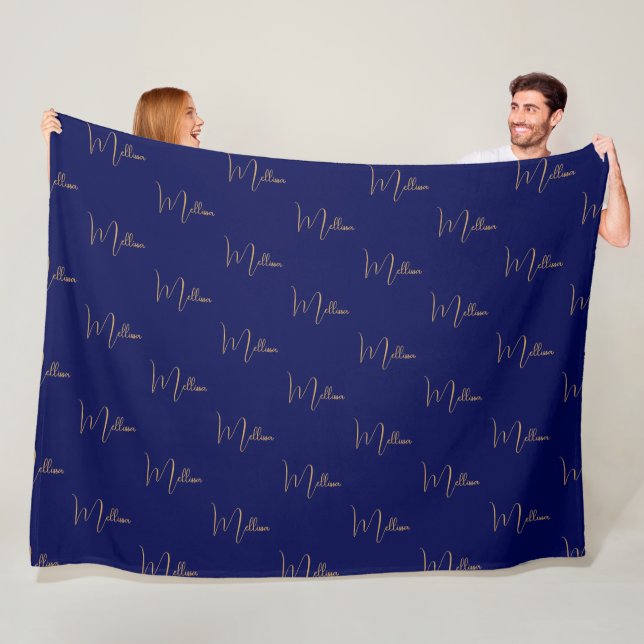 Blue minimalist custom name  fleece blanket (In Situ)