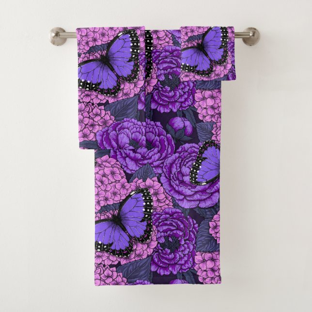 Blue morpho garden 2 bath towel set (Insitu)