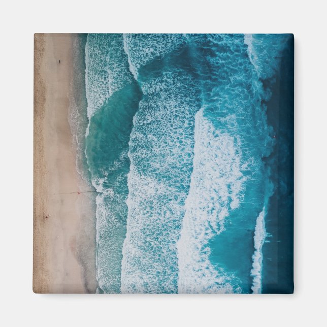 Blue Ocean Waves Sandy Beach Magnet (Front)