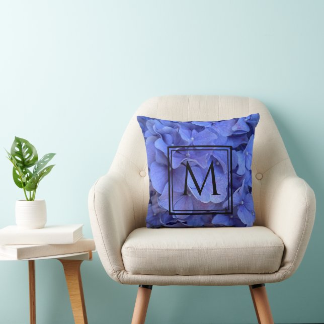 Blue periwinkle elegant floral hydrangeas  cushion (Chair)