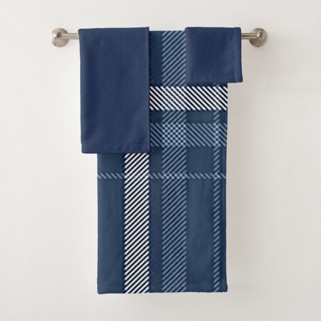 Blue Plaid w/Solid Hand & Wash Bath Towel Set (Insitu)