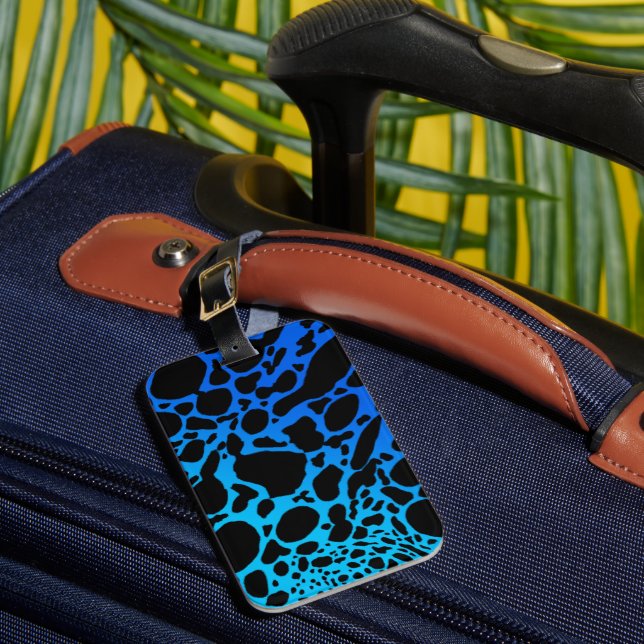 Blue Poison Dart Frog Luggage Tag (Front Insitu 1)
