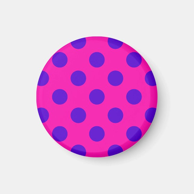 Blue polka dots on fuchsia magnet (Front)