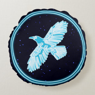 Blue Raven On Stars Round Cushion