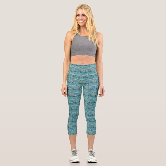Blue seashell in the foaming sea painting  capri leggings (Front)