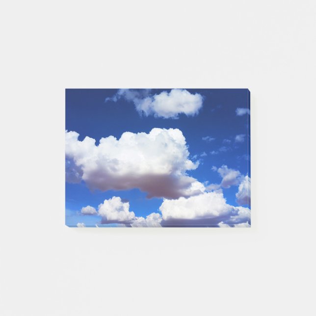 Blue sky and white clouds post-it notes (Front)