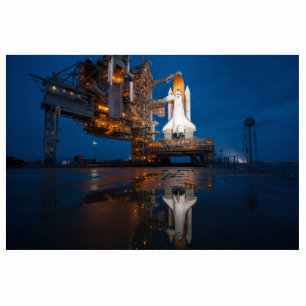 Blue Sky for Space Shuttle Atlantis Launch Photo Sculpture Magnet