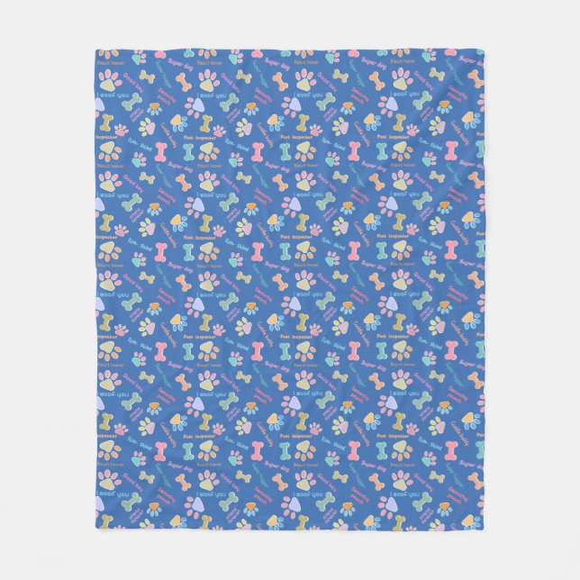 Blue smoochy pooch fleece blanket (Front)