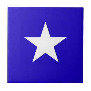 Blue star on white background tile
