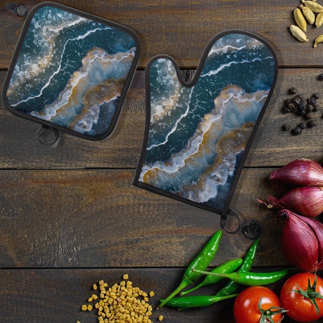 Blue Stone Agate Macro Photography  Oven Mitt & Pot Holder Set (Creator Uploaded)
