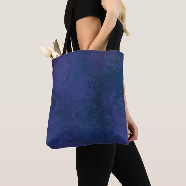 blue tote bag (Close Up)