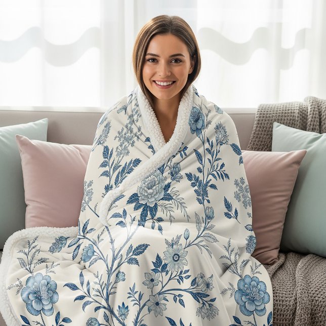 Blue Vintage Floral Pattern Sherpa Blanket (Creator Uploaded)