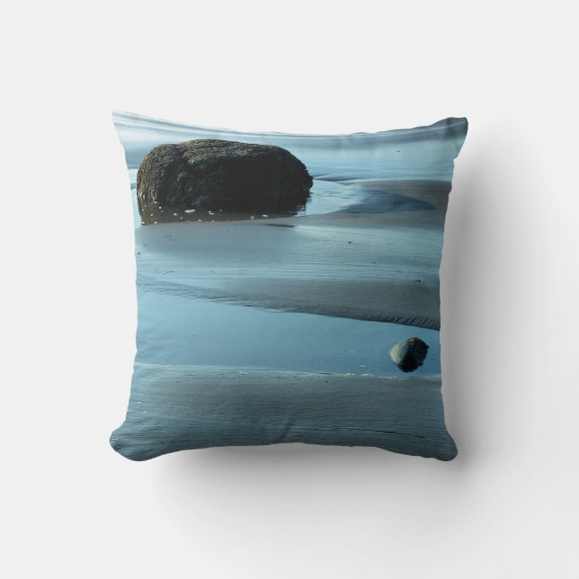 BLUE WATER CUSHION (Front)