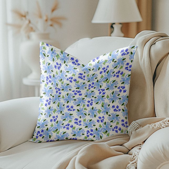 Blue Watercolor Floral Garden Throw Pillow (Blue Watercolor Floral Garden Throw Pillow)