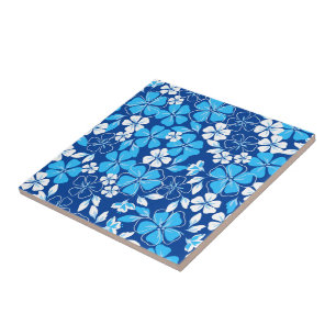 Blue & white flowers tile