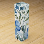 Blue White Flowers Watercolor Chic Wine Box<br><div class="desc">Do you think it is difficult to choose a design according to your own personality and tastes? Maybe this design makes your job easier. Look again,  this is definitely what you're looking for.</div>