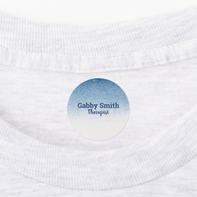 Blue white ombre gradient employee (Affixed)