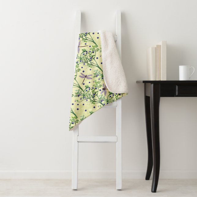 Blueberry pattern with dragonflies sherpa blanket (In Situ)