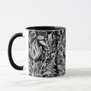 Blumen aus Spitze auf schwarzem Hintergrund Mug
