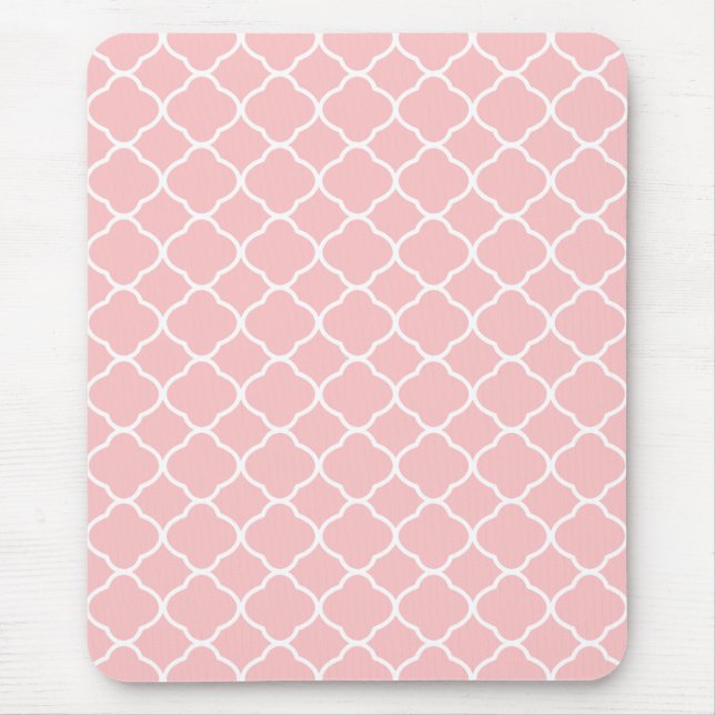 Blush Pink and White Quatrefoil Pattern Mousepad (Front)