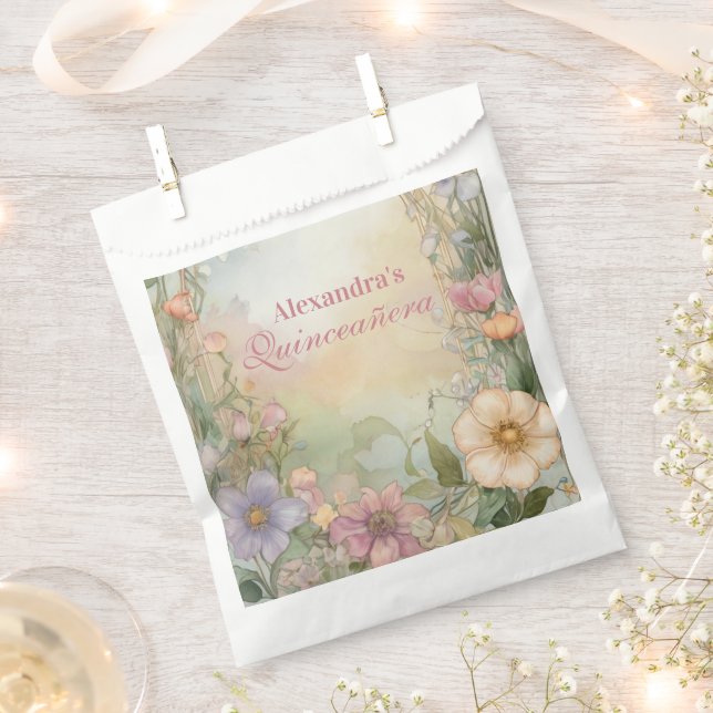 Blush Pink Floral Quinceanera Celebration Favour Bags (Clipped)
