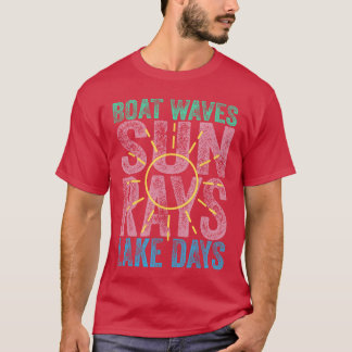 Boat Waves Sun Rays Lake Days Cute Retro 70s Summe T-Shirt