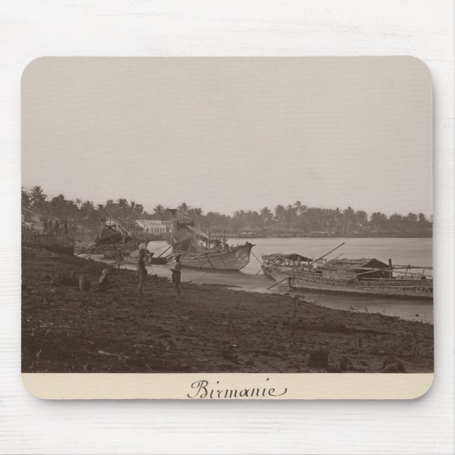 Boats carrying rice on the River Thanlwin Mouse Mat (Front)