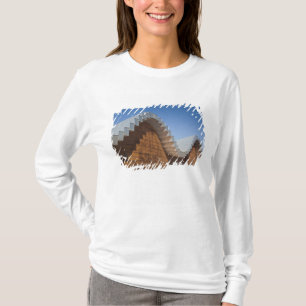 Bodegas Ysios winery T-Shirt