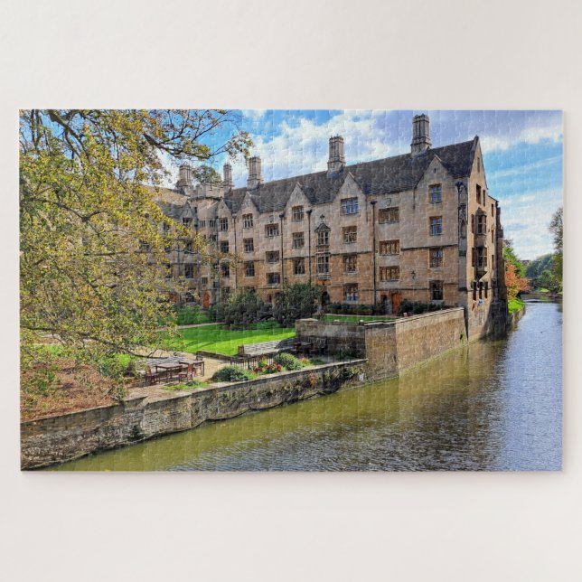 Bodley’s Court, Kings College, Cambridge, England Jigsaw Puzzle (Horizontal)