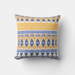 Bohemian Watercolor: Seamless Artistic Pattern. Cushion