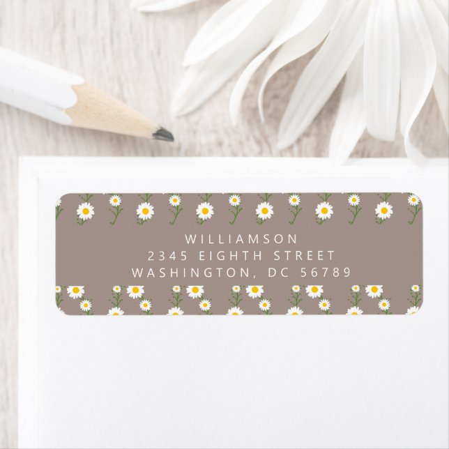 Boho Daisy Chain Floral Taupe Return Address (Insitu)
