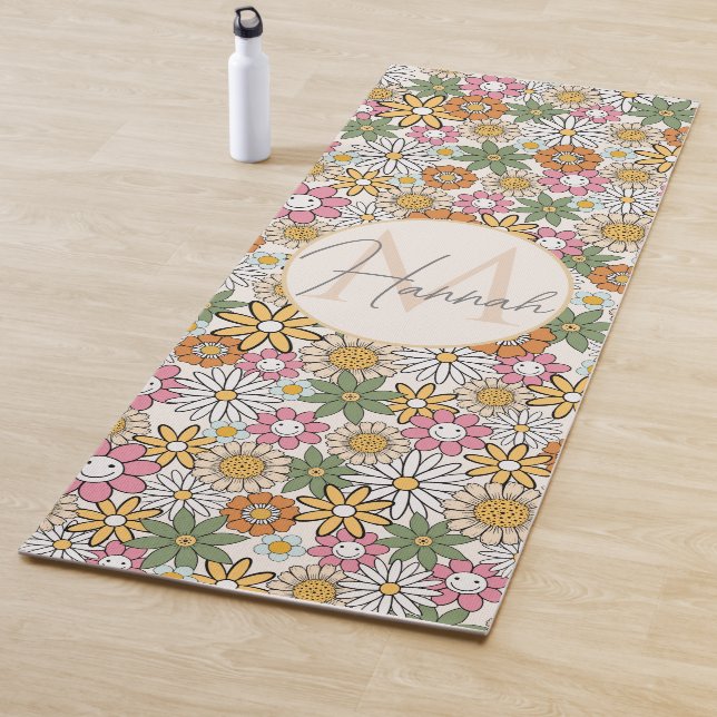 Boho Daisy Flowers 70s Groovy Floral Yoga Mat (In Situ)