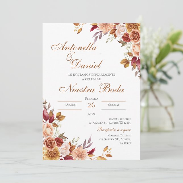 Boho Floral Wedding Invitation in Spanish (Standing Front)