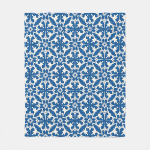 Boho Pattern in Blue – Elegant & Bold Fleece Blanket