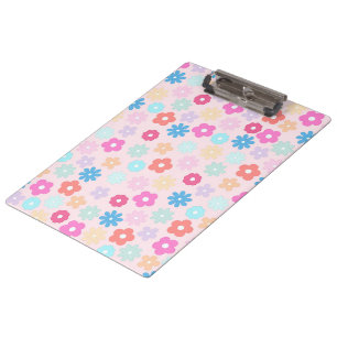 Boho Pink Daisy Flowers Pattern Clipboard
