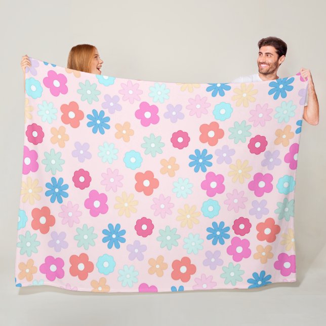 Boho Pink Daisy Flowers Pattern Fleece Blanket (In Situ)