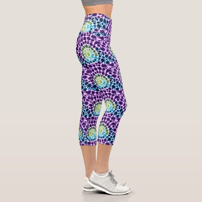 Boho Purple Green Turquoise Tie-Dye Pattern Capri Leggings (Right)