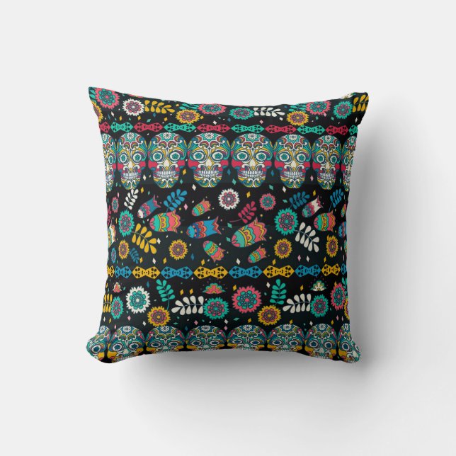 Boho tribal skulls: colourful pattern. cushion (Front)