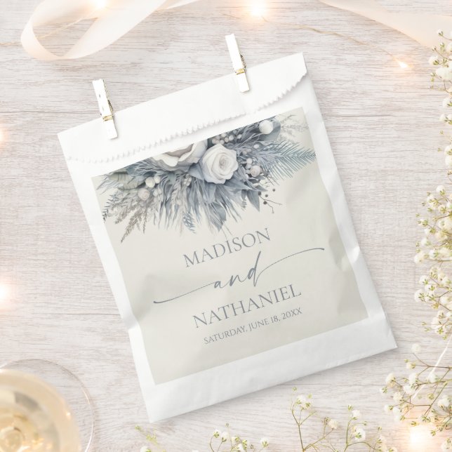 Boho White Rose Floral Flower Garden Wedding Favour Bags (Clipped)