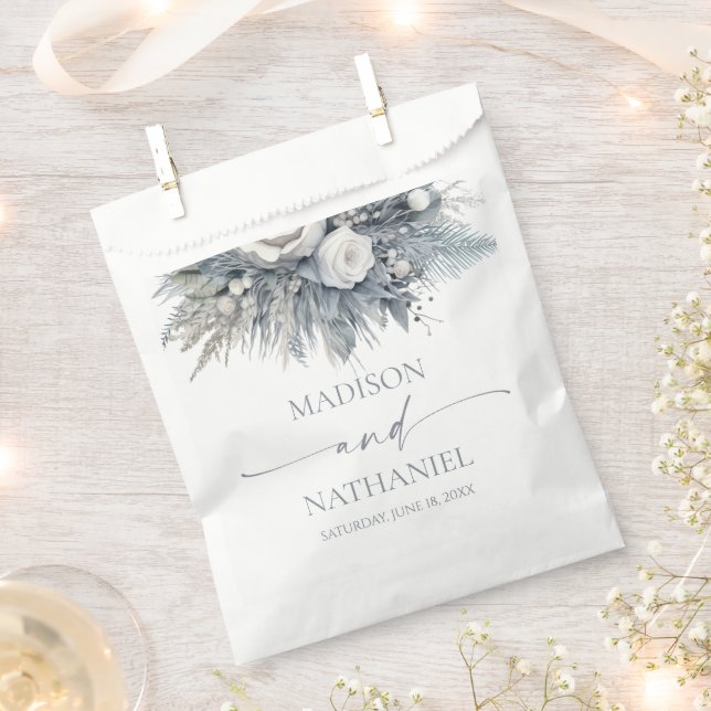 Boho White Rose Floral Flower Garden Wedding Favour Bags (Clipped)