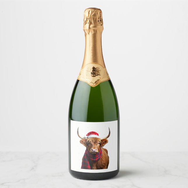 Boho Xmas Christmas Highland Cow T-Shirt (1) Sparkling Wine Label (Front)