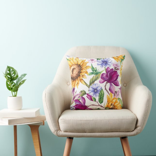 Bold floral pattern cushion (Chair)